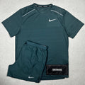 Deep Jungle Nike Miler Set - Velowave-activewear