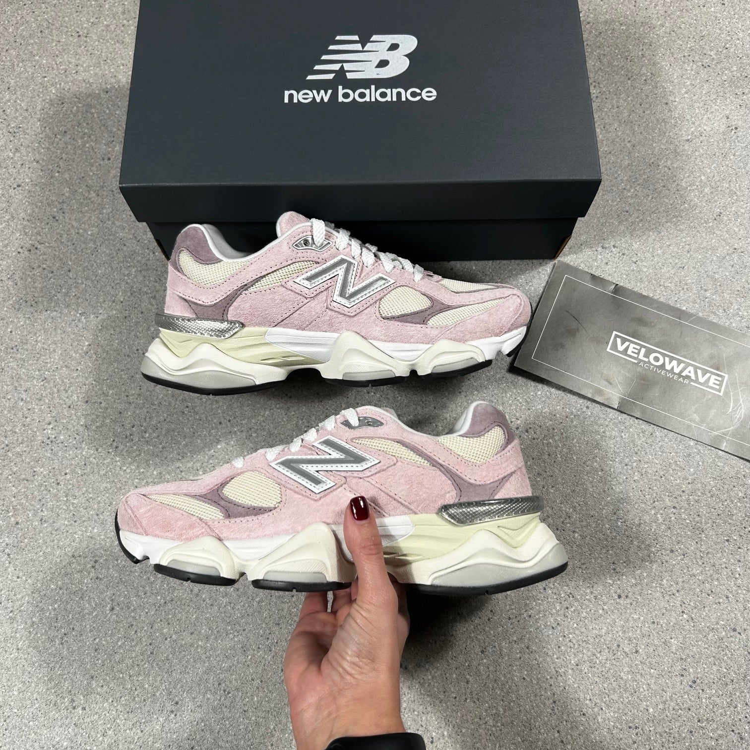 New Balance 9060 Crystal Pink - Velowave-activewear
